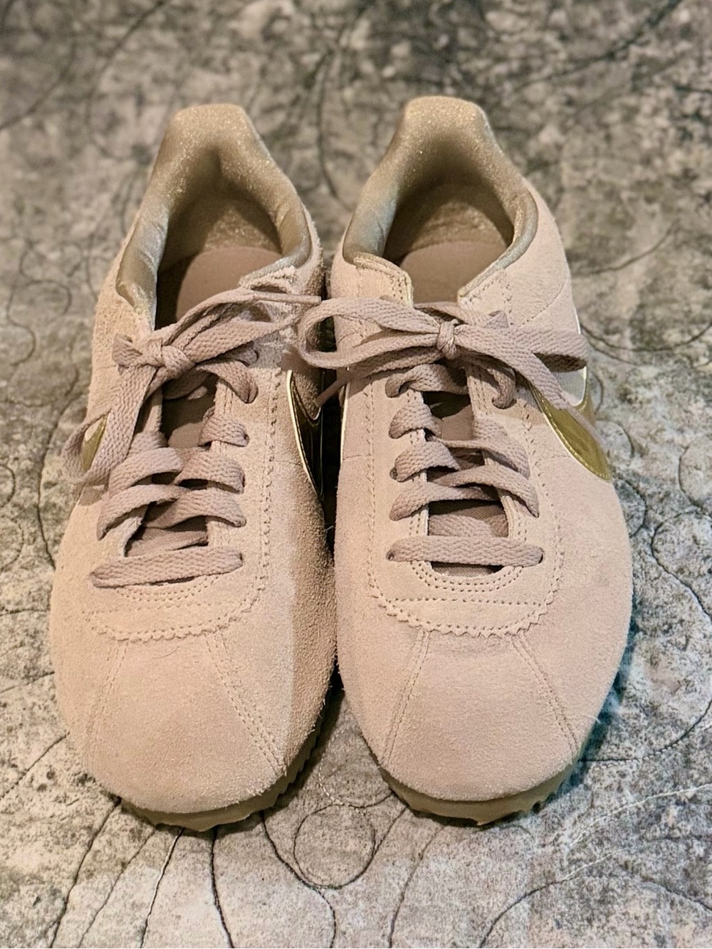 Nike Women's Blush Pink Suede Sneakers with Gold Swoosh - Picture 3 of 4